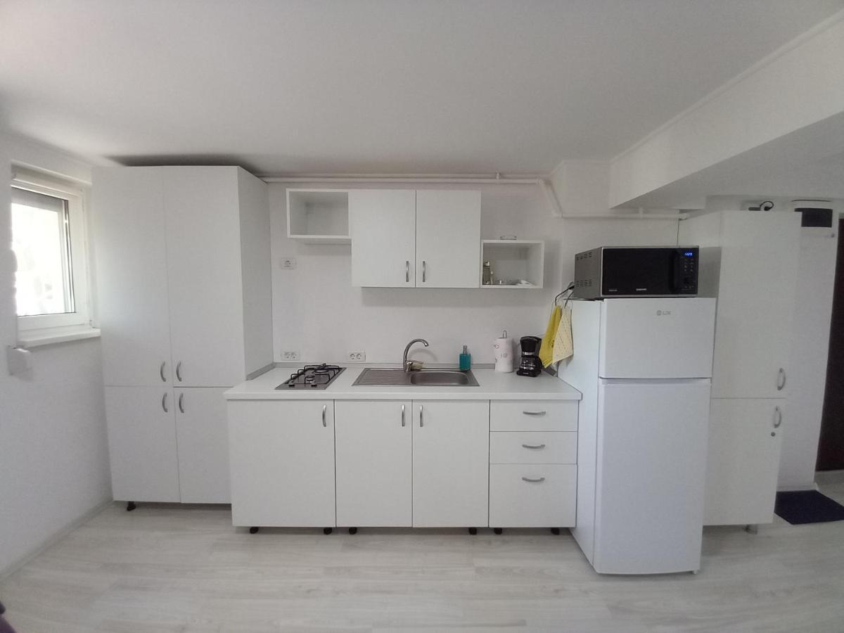 "Near Vega" Apartment Mamaja Zewnętrze zdjęcie